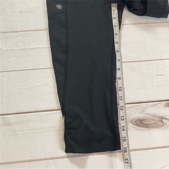 Athleta Be Free Knicker Crop Leggings - Picture 7 of 12